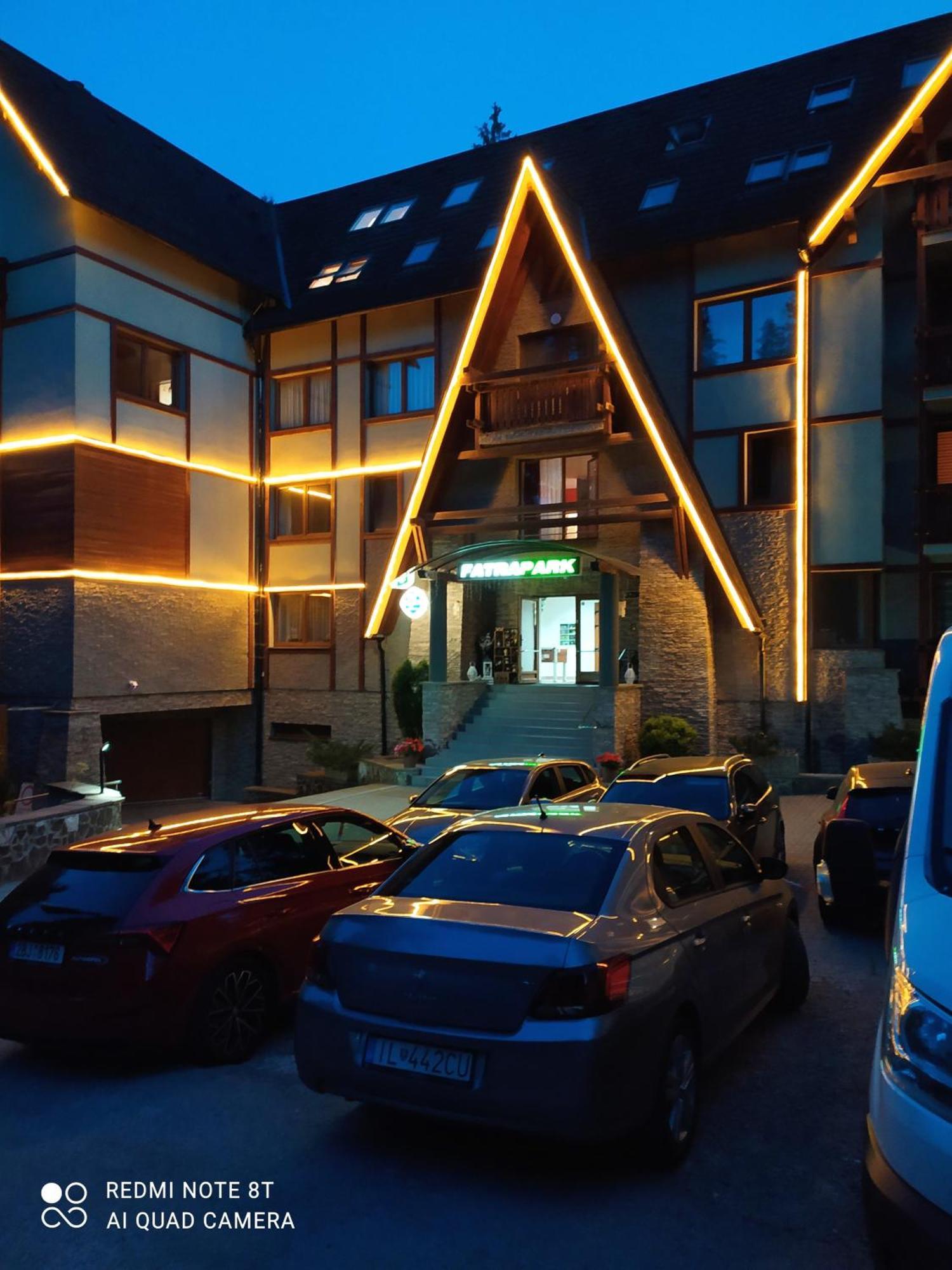 Apartmanovy Dom Fatrapark 1- Ap 318, Ap 306 Mezonet รูชอมแบรอค ภายนอก รูปภาพ